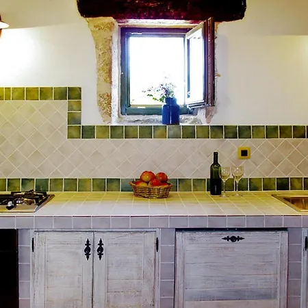 Tatil Evi Stone House In Paklenica, Near National Park Paklenica